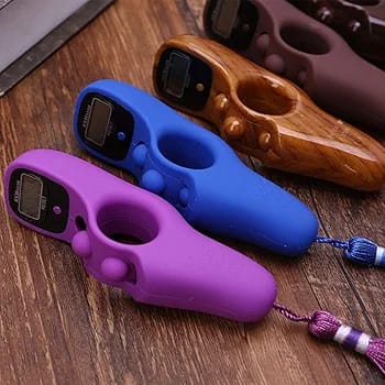 Finger Digital Tasbih Counter – Islamic Prayer Beads Ring with Rotating Beads & LCD Display