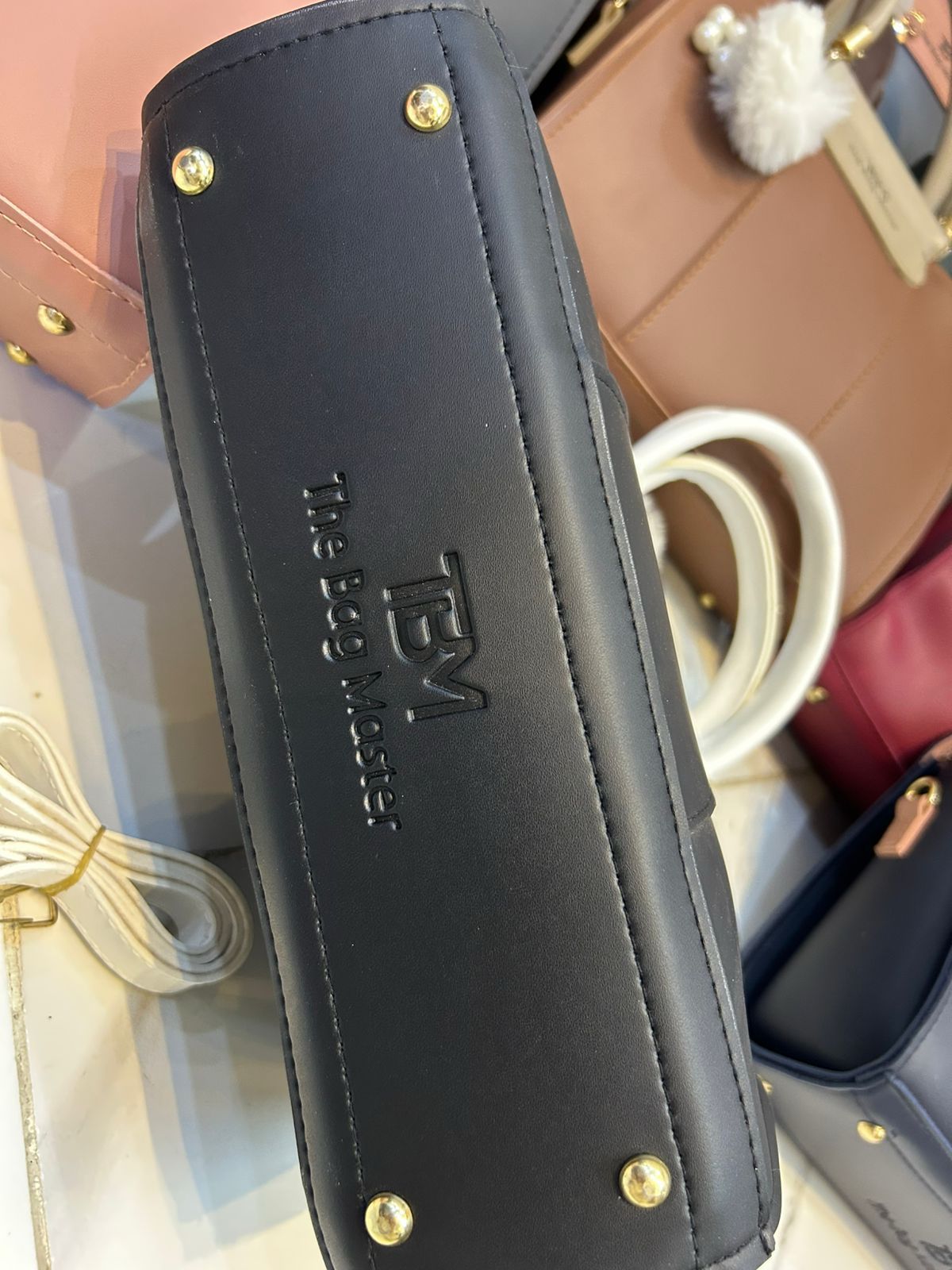 TBM The Bag Master Luxury Handbag – Elegant Two-Tone Designer Tote for Women (Black Maroon)Limited Stock
